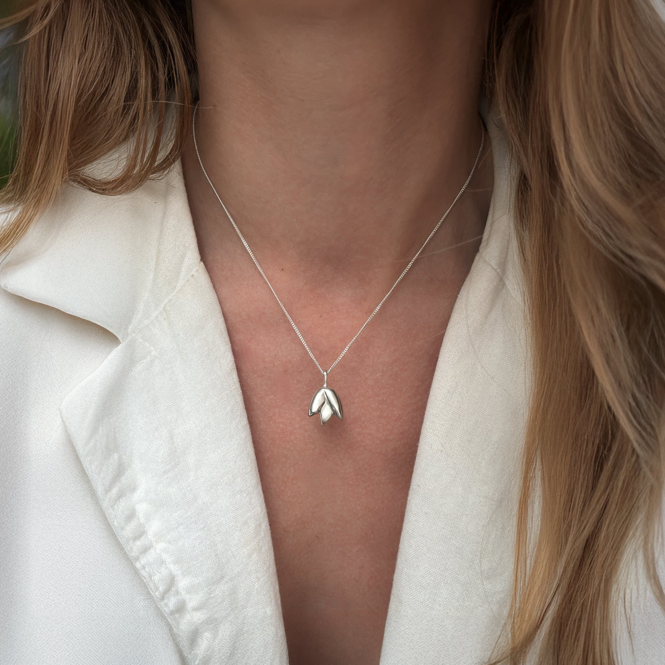 Tulip Pendant Necklace